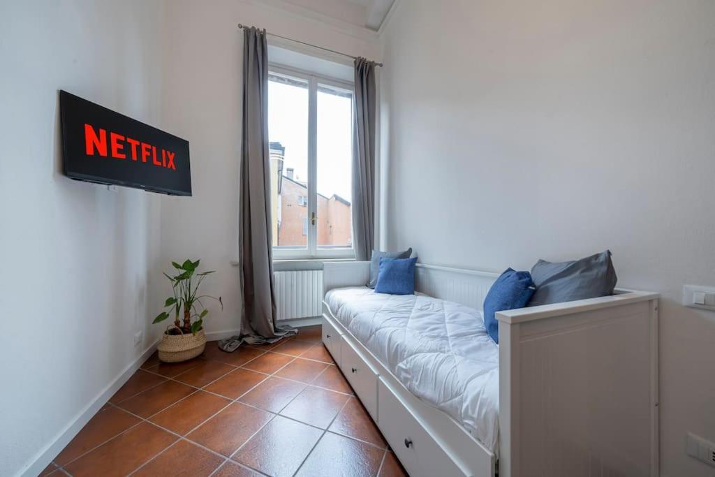 Via Emilia Centro - Stupendo Appartamento A Modena Buitenkant foto